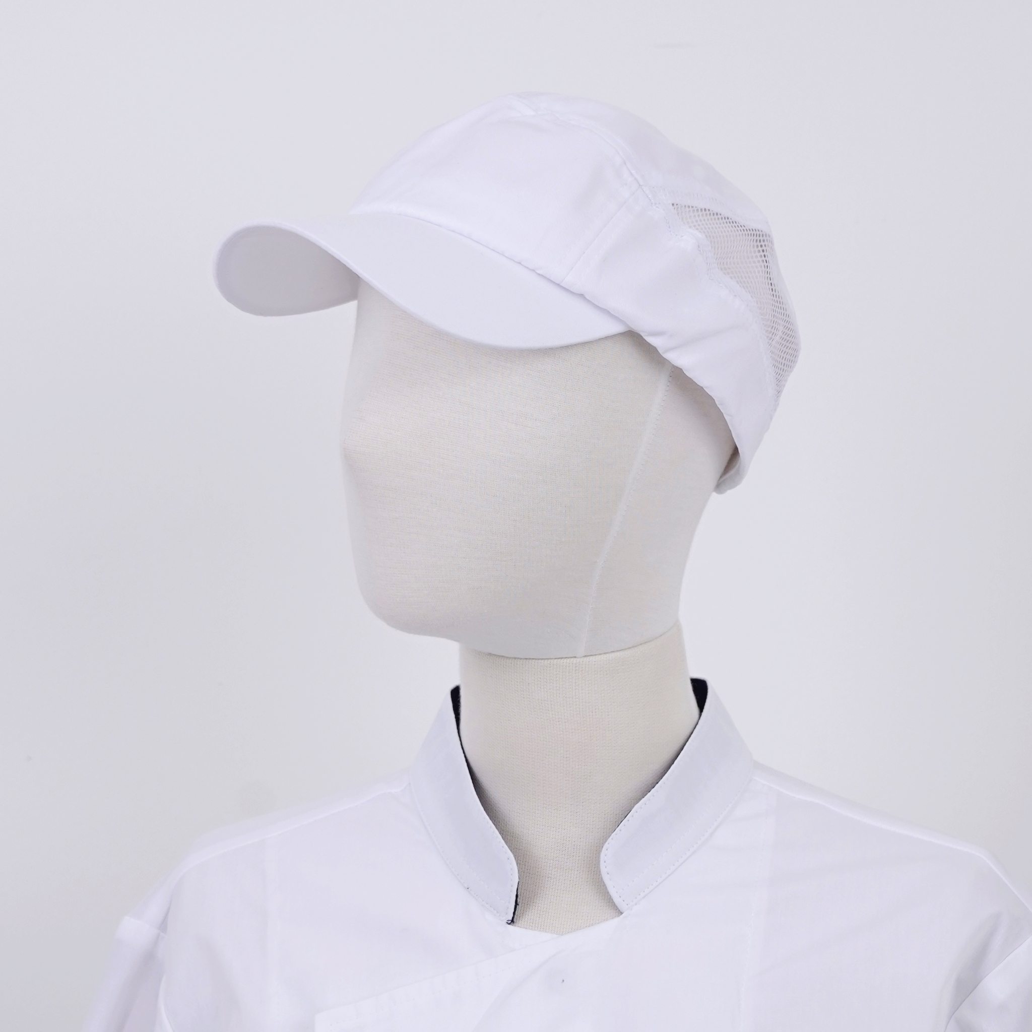 화이트 오각 메쉬캡