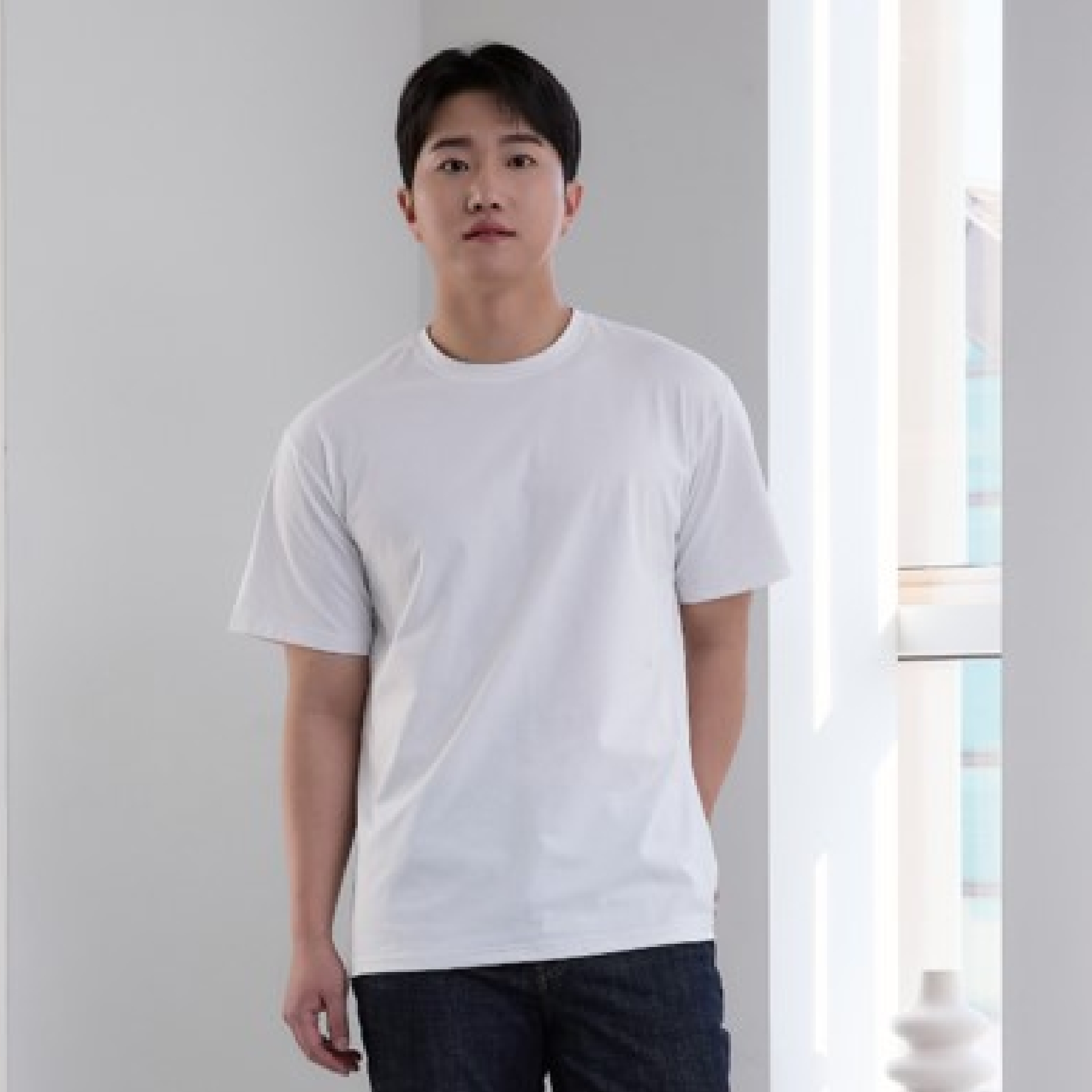 화이트 드라이무브 크루넥 티셔츠-반팔