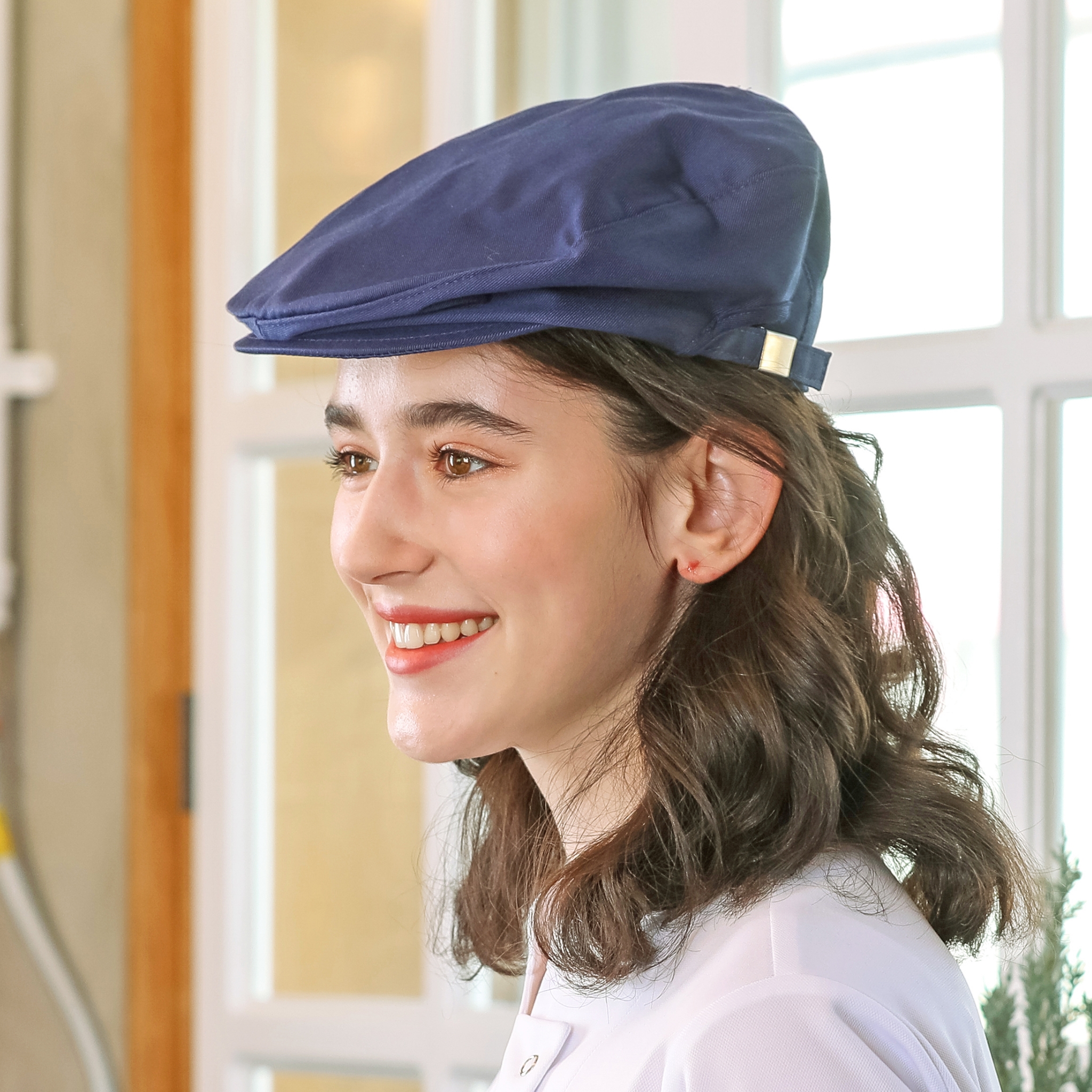 네이비 버클 헌팅캡