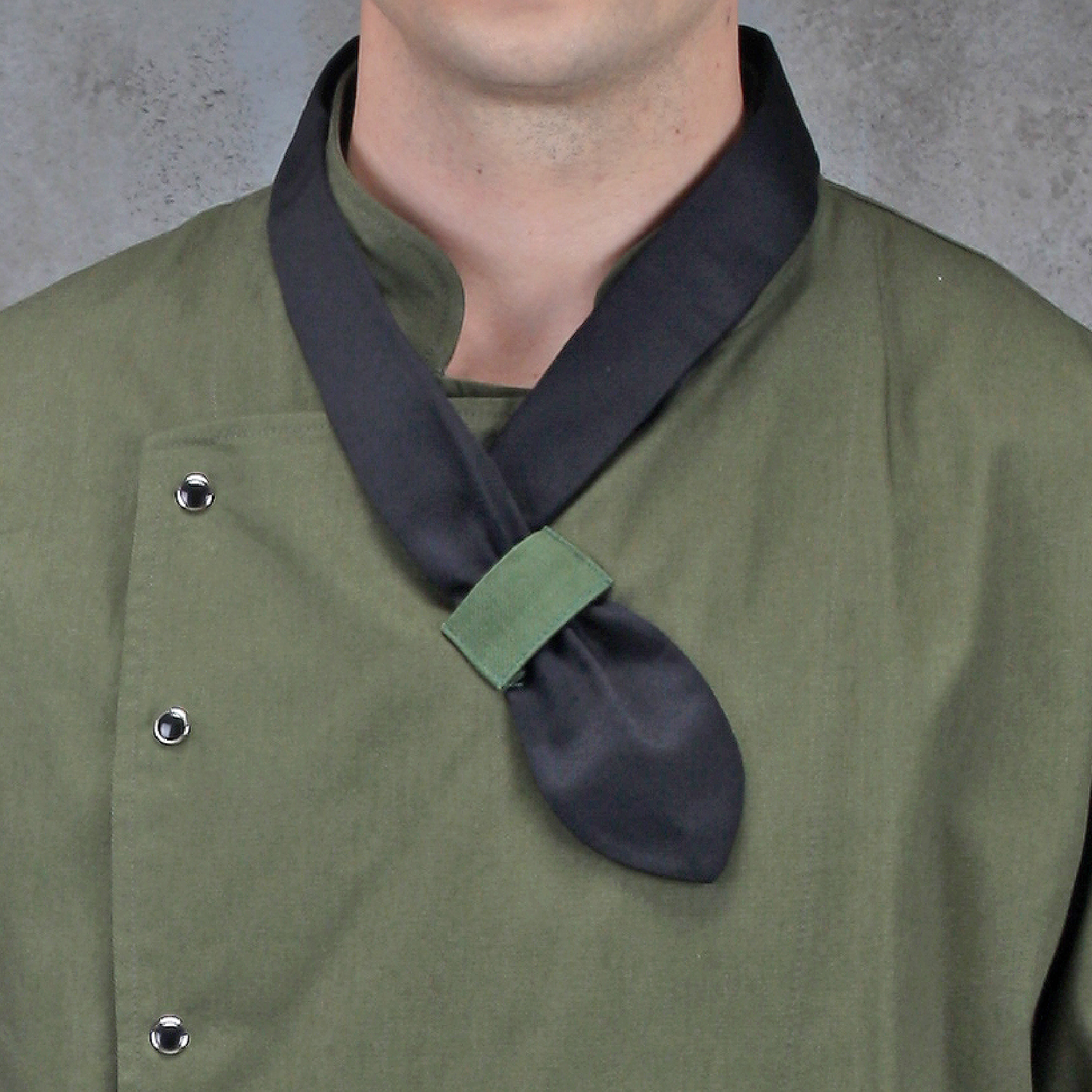 블랙 라운드 조리스카프